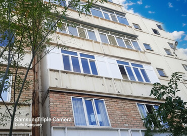 бумага а4 купить бишкек: Жилой дом, представленный на изображении, является многоквартирным