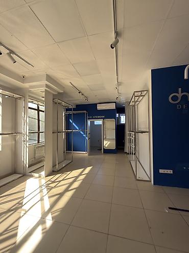 Коммерческая недвижимость: Сдаю Помещение целиком: Оптика, 60 м², В бизнес центре, Готовый бизнес — 1