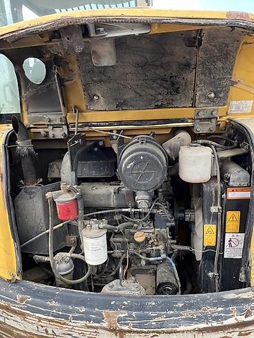 Экскаваторы: Экскаватор, Komatsu, Гусеничный — 2