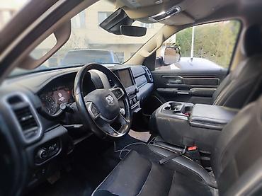 пл: Dodge Ram 1500: 2020 г., 5.7 л, Автомат, Бензин, Пикап — 4