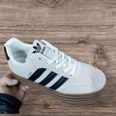 Women's Sneakers and athletic shoes: Adidas samba Bold patike sa platformom NOVO Novo Brojevi 36 do 41 — 10