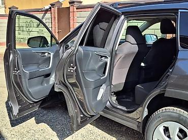apollo solo: Toyota RAV4: 2019 г., 2.5 л, Автомат, Бензин, Кроссовер — 5