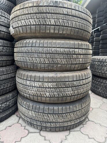 Шины: Шины 215 / 60 / R 17, Зима, Б/у, Комплект, Легковые, Япония, Bridgestone
