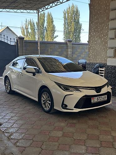 sequoia 2010: Toyota Corolla: 2019 г., 1.8 л, Гибрид — 8