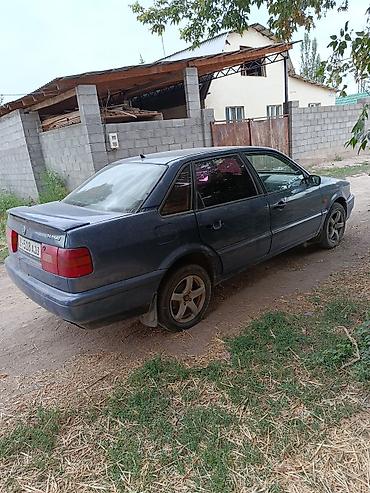 мир света: Volkswagen Passat: 1994 г., Седан — 3