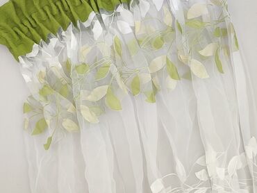 Home & Garden: Przedstawiamy firanę panelową w kolorze białym z zielonymi akcentami