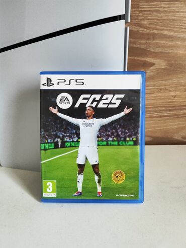 консоль для телефона: СРОЧНО!!! продаю фифу 25 на PlayStation 5 всё работает отлично
