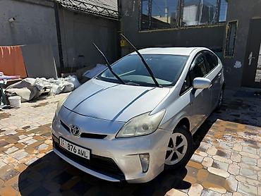 форанер 2010: Toyota Prius: 2012 г., Гибрид, Хэтчбэк — 7
