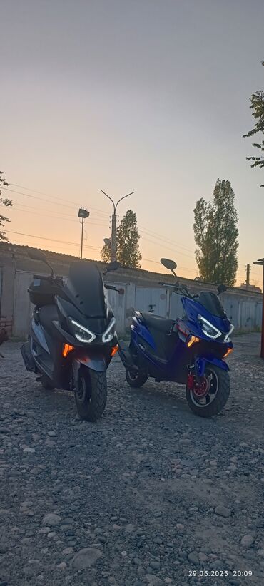 моторлер: Макси скутер Yamaha, 150 куб. см, Бензин, Колдонулган