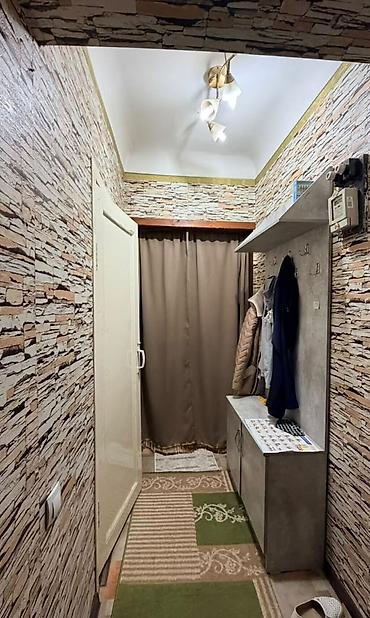 хрущевка квартира: 1 комната, 30 м², Хрущевка, 3 этаж — 6