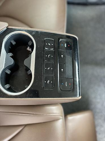 Другие автомобили: 🚗 Hongqi E-QM5 2021 — Электрический седан премиум-класса Продам — 14