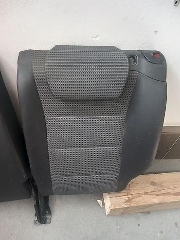sale for car: Sedišta mercedes w169 i w245 sedišta su u dobrom stanju .Prednja su — 9
