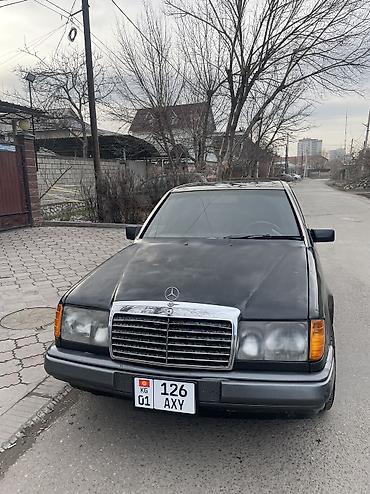 Mercedes-Benz: Mercedes-Benz W124: 1992 г., 2.3 л, Механика, Бензин, Седан — 5