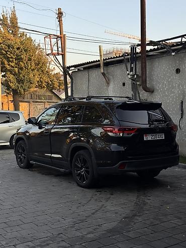 Продажа авто: Toyota Highlander: 2019 г., 3.5 л, Автомат, Бензин, Кроссовер — 5
