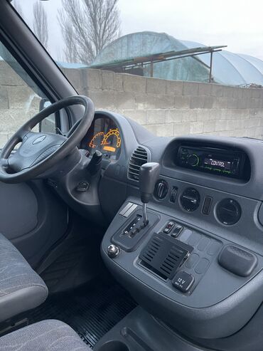 Mercedes-Benz: Mercedes-Benz Спринтер: 2003 г., 2.7 л, Типтроник, Дизель, Бус at lalafo.kg — 20 Mercedes-Benz: Mercedes-Benz Спринтер: 2003 г., 2.7 л, Типтроник, Дизель, Бус — 20