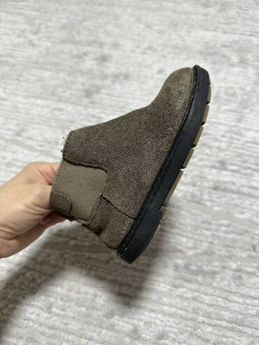 туфли замша: Детские ботинки Zara из натуральной замши, размер 24, состояние