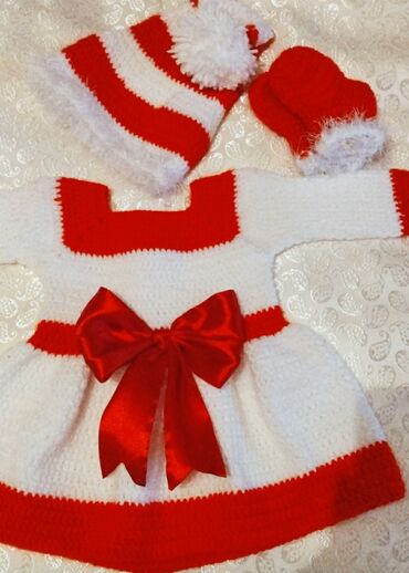 Akvariumlar: Bir model müxtəlif rəngde və ölçüdə hazırlanır, istəye görə başka — 24