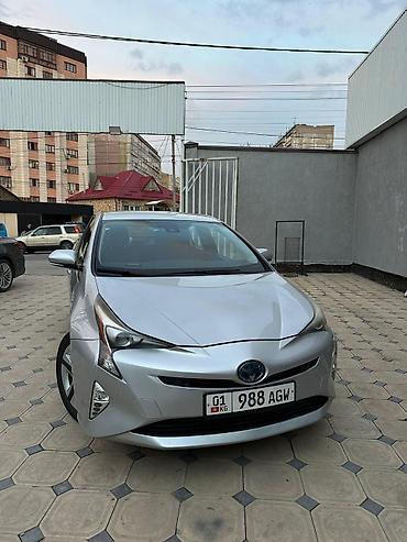 Toyota Prius: 2017 г., 1.8 л, Автомат, Гибрид, Хэтчбэк