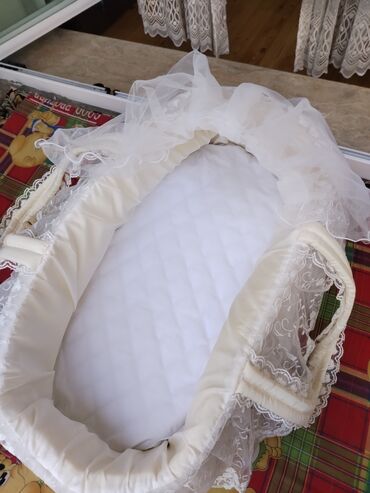 Uşaqlar üçün digər mallar: Xestexana çıxışı üçün uşaq sebeti, cəmi bir dəfə xestexana çıxışında — 7