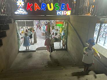 yeni mekteb formalari: KARUSEL KIDS – uşaq geyimləri mağazası Məhsul və çeşid: - 0–10+ yaş — 1