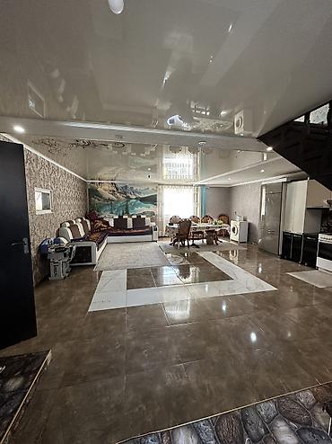 Продажа коттеджей и домов: СРОЧНО продается двухэтажный дом 240кв.м. с действующим коммерческим — 8