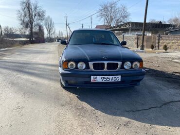 продаю или меняю на малолитражку: BMW 525: 1993 г., 2.5 л, Механика, Бензин