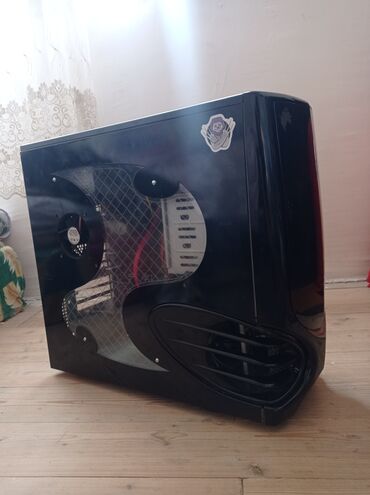 Masaüstü kompüterlər və iş stansiyaları: Salam.kompüter Gigabyte hərşey işlekdi.Real alıcılar yazsın