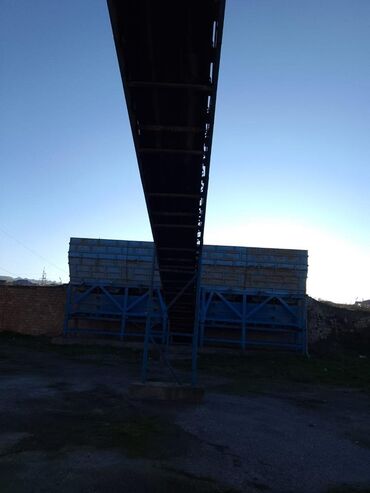 Beton qarışdıranlar: Hazır işlək vəziyyətdə beton zavod satılır. Saatda 250 kub beton — 9