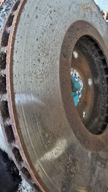 Тормозные диски: Комплект тормозных дисков Lexus — 5