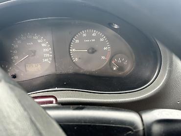 Volkswagen: Volkswagen Sharan: 1996 г., 2 л, Механика, Бензин, Минивэн — 9