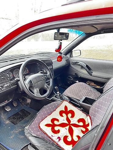 Volkswagen: Volkswagen Passat Variant: 1994 г., 2 л, Механика, Бензин, Универсал — 7