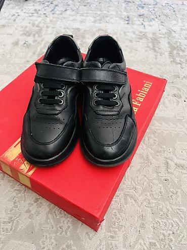 Детская обувь: Каждый по 400 с, все кожаные,состояние идеальное,размеры разные — 3