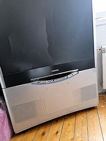 İşlənmiş Televizor Toshiba 43" Ünvandan götürmə