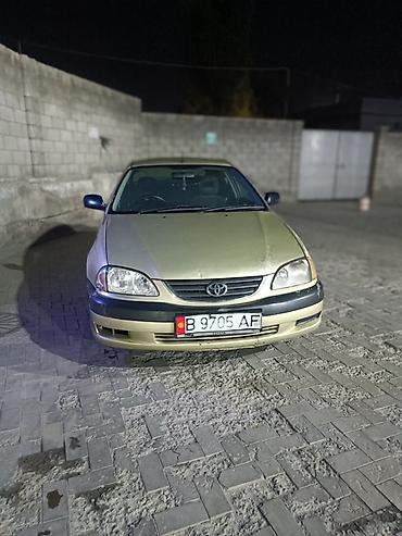 avensis 2001: Toyota Avensis: 2001 г., 1.8 л, Автомат, Бензин, Лифтбек — 2