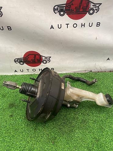 premacy: Вакуум с главным тормозным цилиндром Mazda Premacy CP8W 1.8 2002 (б/у) — 1