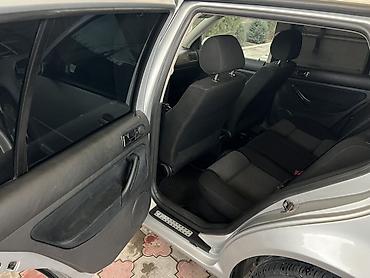 Volkswagen: Volkswagen Golf: 2003 г., 1.6 л, Механика, Бензин, Хэтчбэк — 12