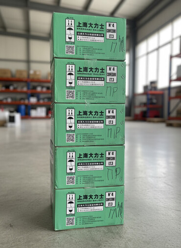 клеевый пистолет: Упаковка клея Shanghai Dalishi N°4, Confedoni LT.3, зеленого цвета. На