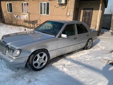 Mercedes-Benz: Mercedes-Benz E-Class: 1992 г., 3.2 л, Автомат, Бензин, Седан