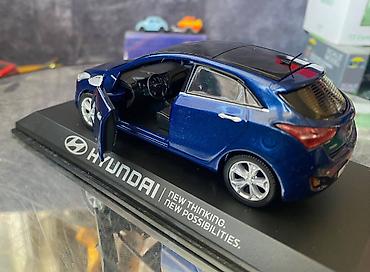 Avtomobil modelləri: Коллекционная модель Hyundai i30 5 door blue 2012 Pino B&D Scale — 24