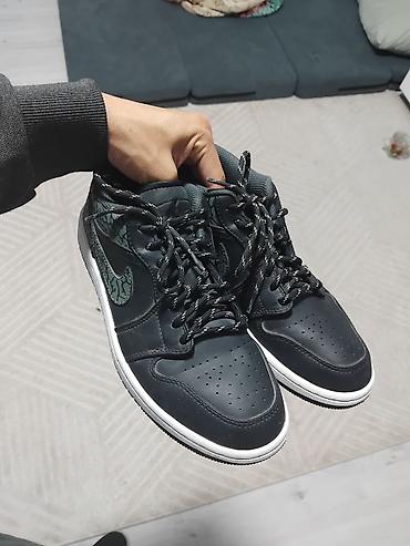 low: Мужские кроссовки, 42, Nike, Б/у, цвет - Черный, Самовывоз — 2