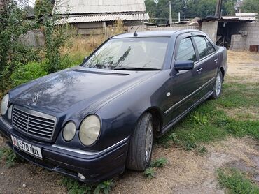 туманник 210: Mercedes-Benz 230: 1995 г., 2.3 л, Механика, Бензин, Седан