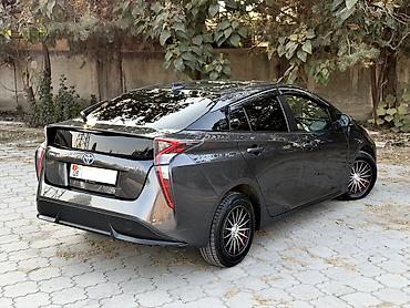 Toyota Prius: 2016 г., 1.8 л, Вариатор, Гибрид, Лифтбек — 3