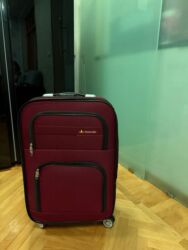 qaşlı çanta: Çamadan yaxşı vəziyətdədir təcili satılır heç bir problemi yoxdu