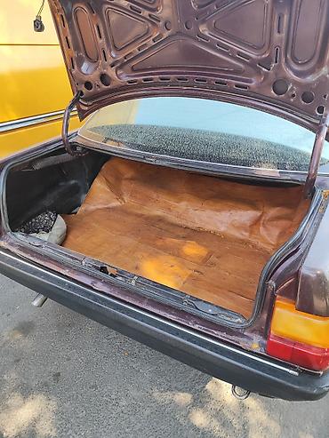 e34 4 4: Audi 100: 1988 г., 2 л, Механика — 7