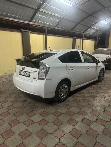 Toyota: Toyota Prius: 2010 г., 1.8 л, Автомат, Гибрид, Седан — 3