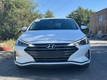 продаю соната: Hyundai Avante: 2019 г., 1.6 л, Автомат, Бензин, Седан