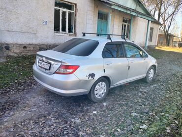 фолсваген транспортер: Honda Fit: 2003 г., 1.5 л, Вариатор, Бензин