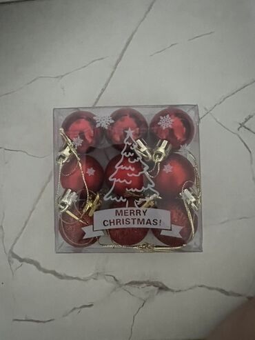 сколько стоит гирлянда: Набор новогодних шаров “Merry Christmas” - Цвет: насыщенно‑красный -