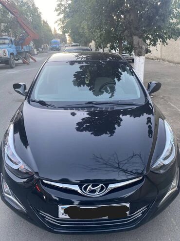 Hyundai: Hyundai Elantra: 1.8 l | 2015 il Sedan — 12