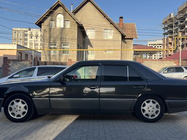 лупарик мерс 210: Mercedes-Benz W124: 1994 г., 2 л, Механика, Бензин, Седан